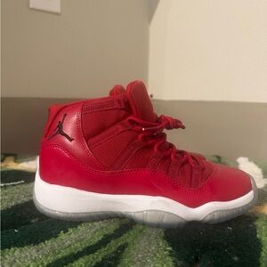 Jordan Kids Red High-Top Sneakers